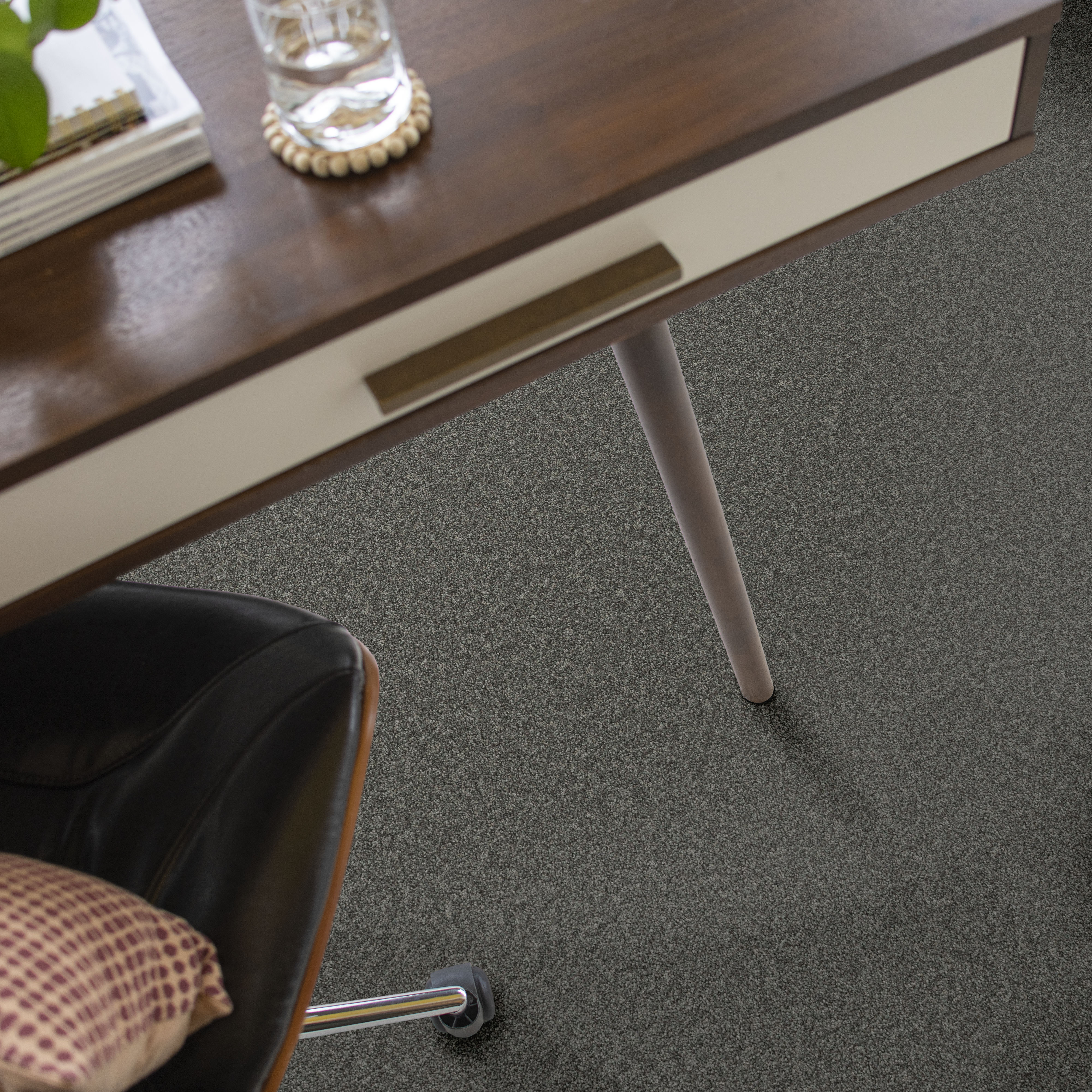 Del Rio Ii - Zinc Carpet | Shaw Floors